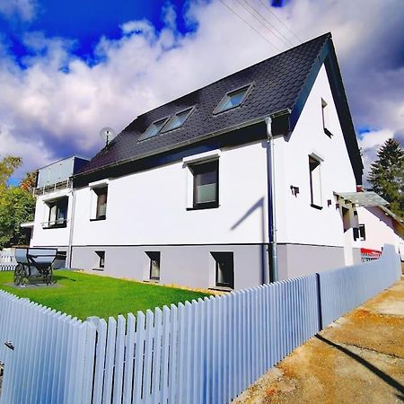 Ferienhaus Moni Gunningen Exterior photo